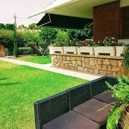 Chalet Olive Tree House