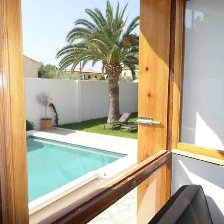 Chalet Olive Tree House